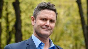 Former NZ cricket Chris great Cairns in 'serious' condition