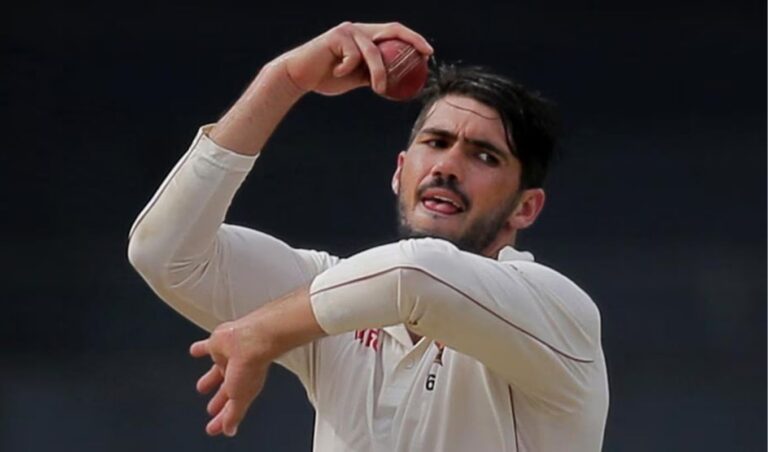 Kreamer Takes Nine Wickets on Return After Eight Years